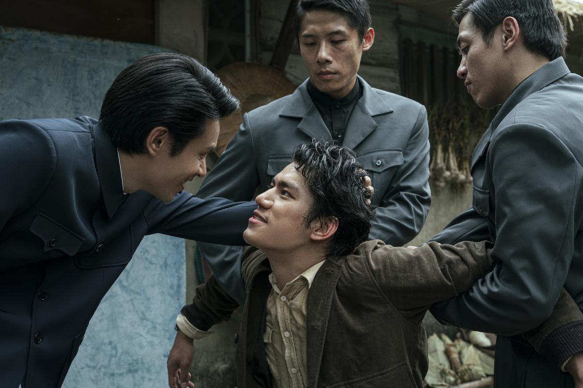 詹懷雲曝朱軒洋片場暖舉！主動幫對詞成「最靠譜夥伴」　兄弟情超真實