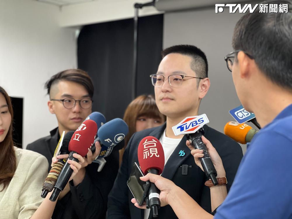 蘇巧慧稱最早提育兒政見　黃國昌陣營：錢從哪來？空有口號騙市民