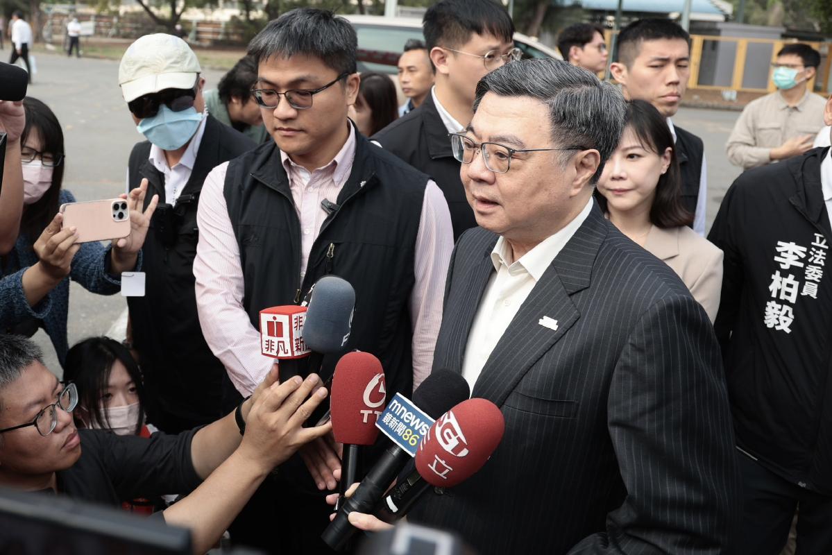 總預算未審！韓國瑜盼朝野各退一步　卓榮泰認同：兒童、國人都會快樂