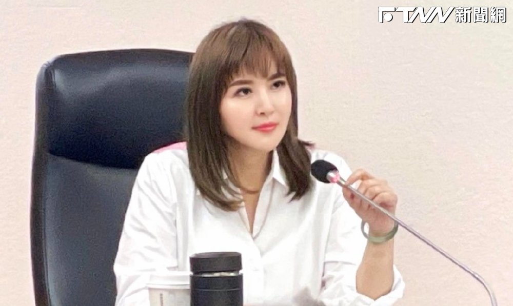 王欣儀轟敬老卡「當月清零」不合理　二代卡上路籲北市府開放跨月累點